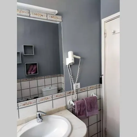 아파트 Dos & Prkn & Piscina Climatizada & Jardin - Casa Winslo