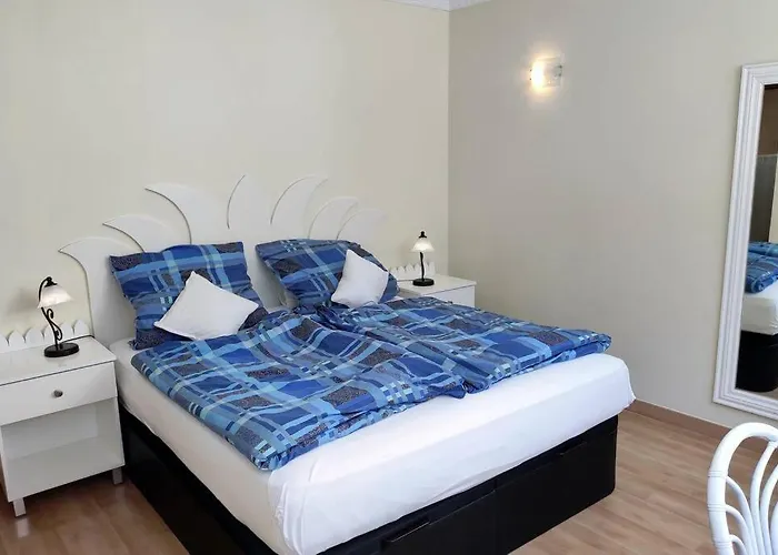 Dos & Prkn & Piscina Climatizada & Jardin - Casa Winslo *