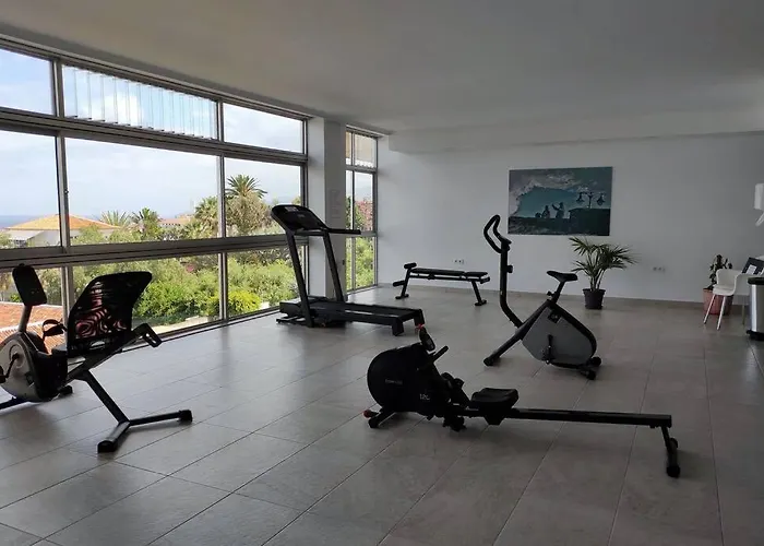 Daire Dos & Prkn & Piscina Climatizada & Jardin - Casa Winslo *